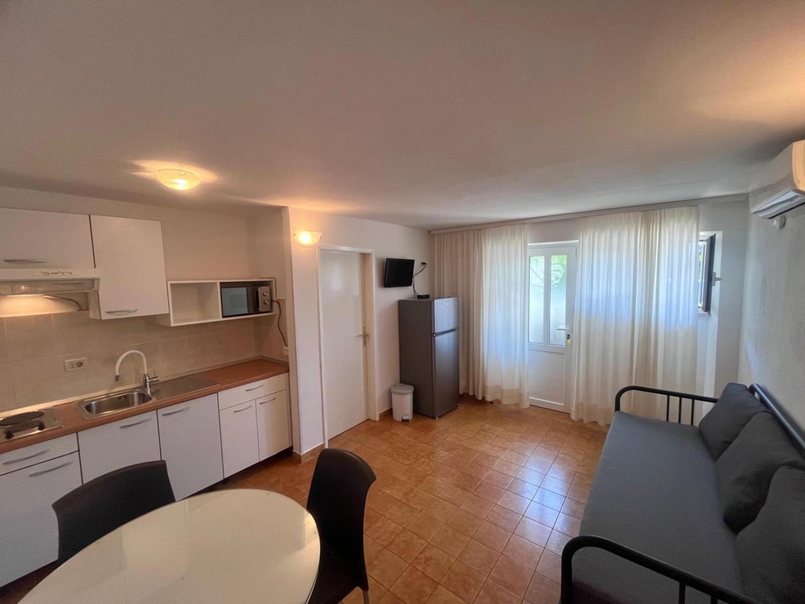 Apartments Klaric Makarska Bagian luar foto