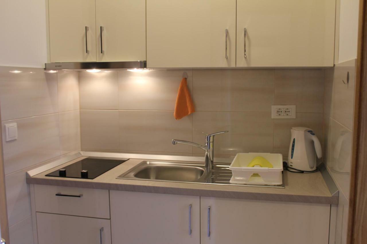 Apartments Klaric Makarska Bagian luar foto